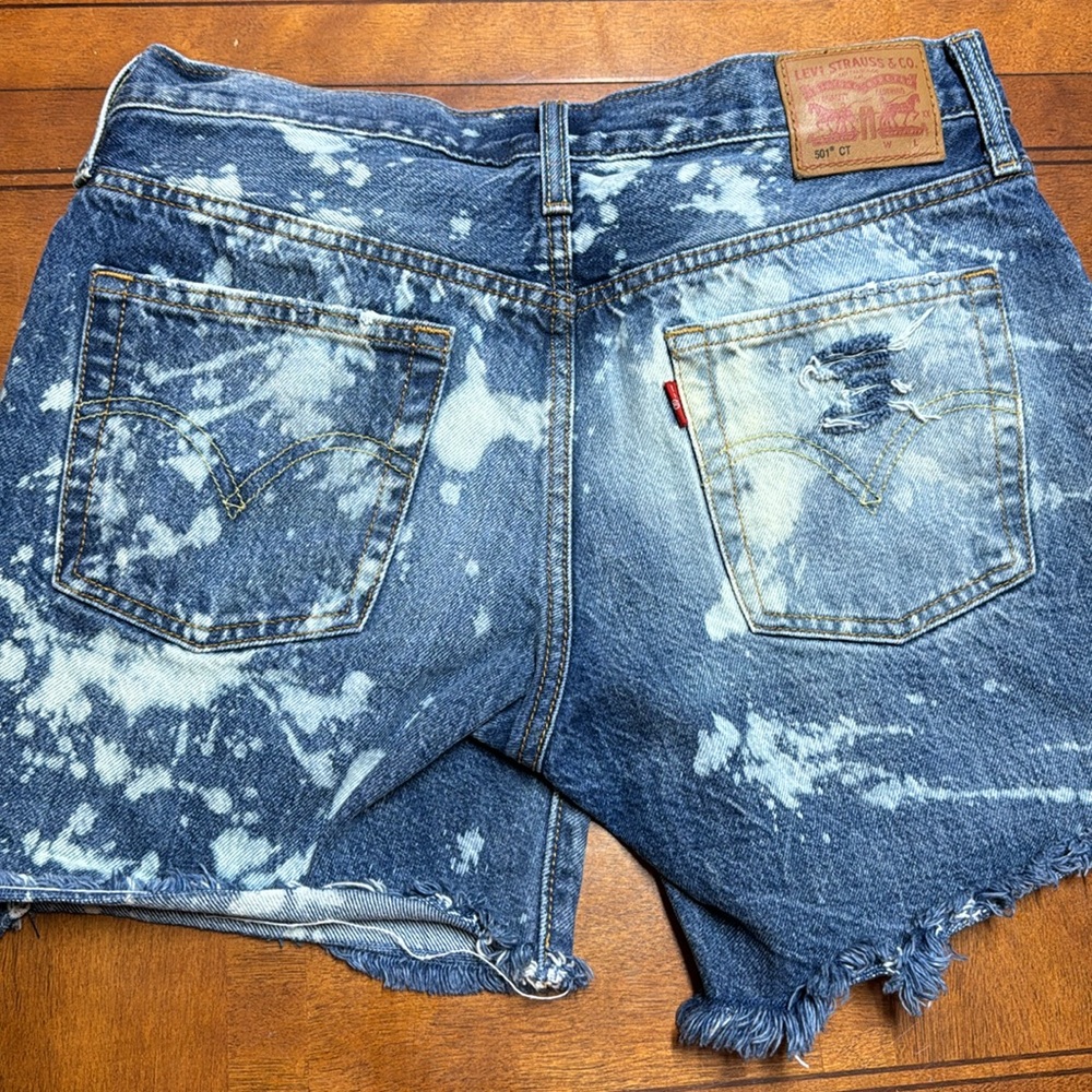 Levi shorts